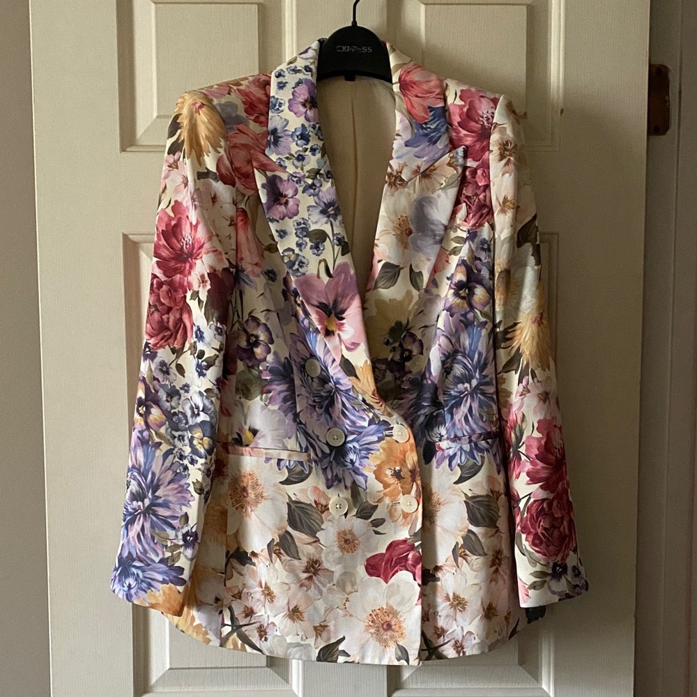 Express Vibrant Floral Women's Blazer